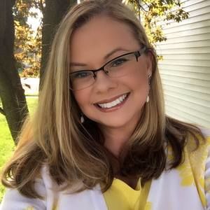 Meet your Posher, Saundra